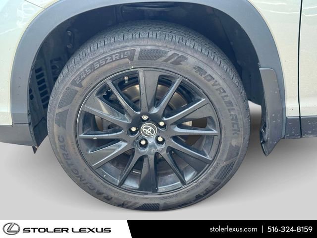 Used 2019 Toyota Highlander SE w/ Protection Package #3 AWD/4WD image 15