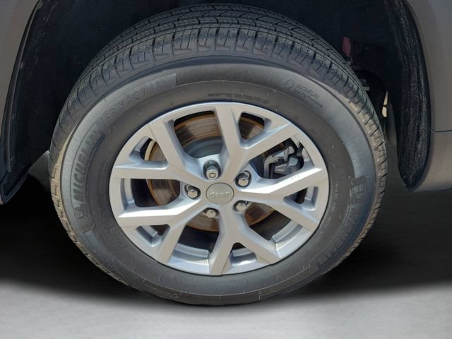 Used 2021 Jeep Grand Cherokee L Limited AWD/4WD image 30