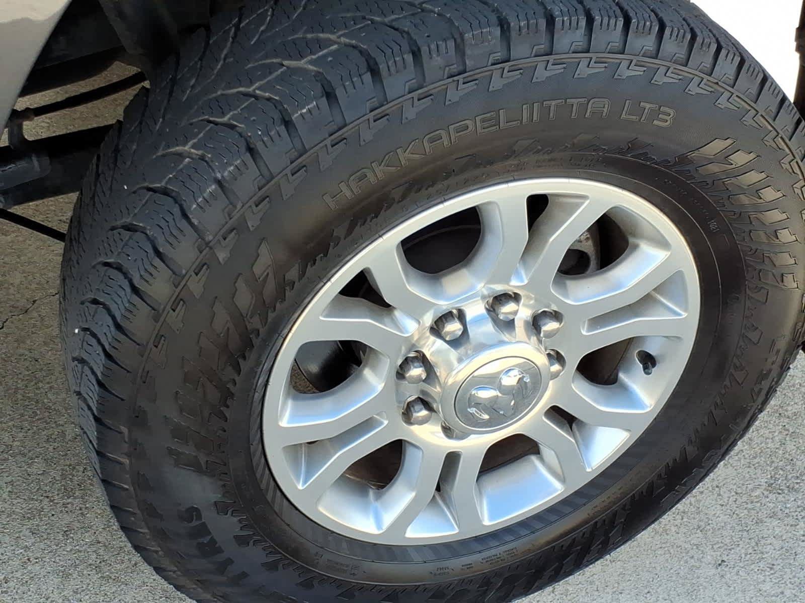 Used 2020 RAM 2500 Laramie AWD/4WD image 15