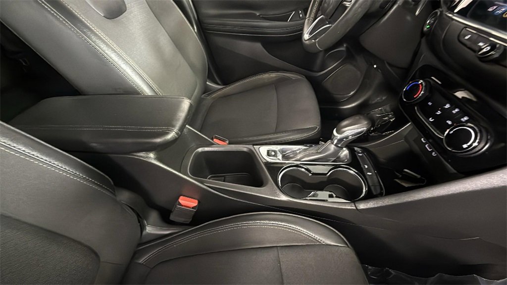 Used 2021 Buick Encore GX Preferred image 33