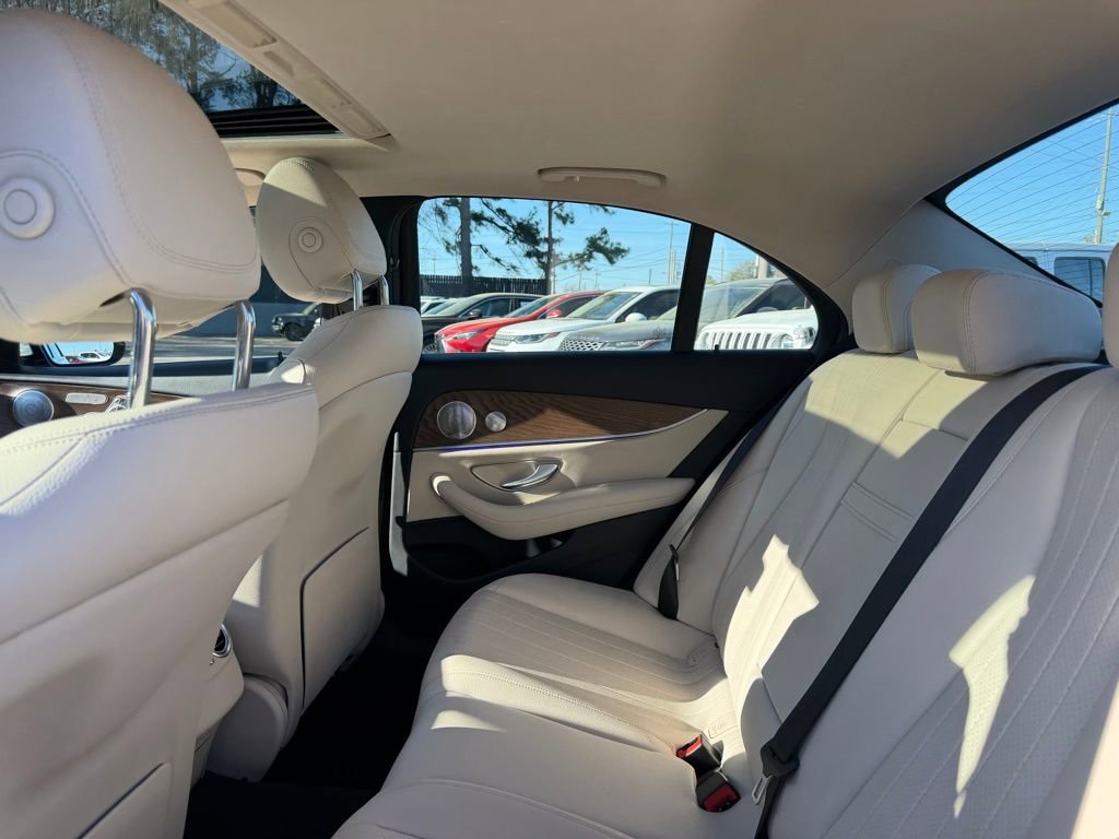 Used 2020 Mercedes-Benz E 350 Sedan image 20