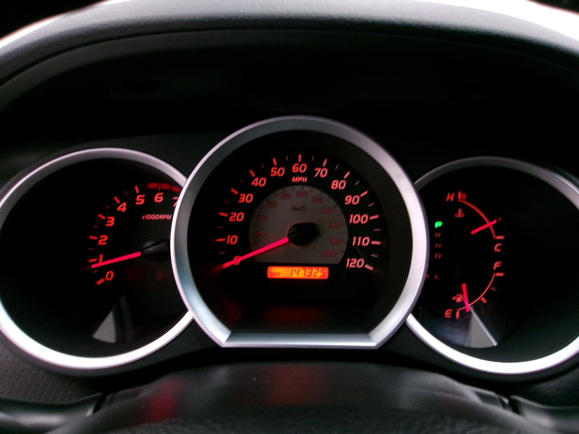 Used 2006 Toyota Tacoma PreRunner image 6