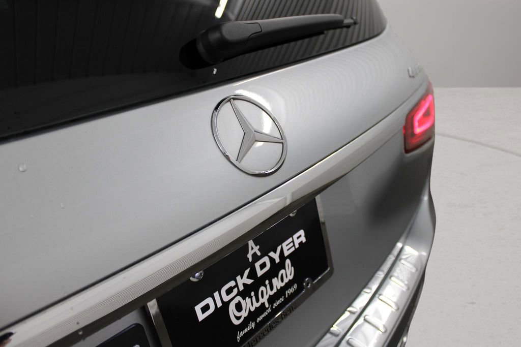 Used 2023 Mercedes-Benz GLS 450 4MATIC image 65