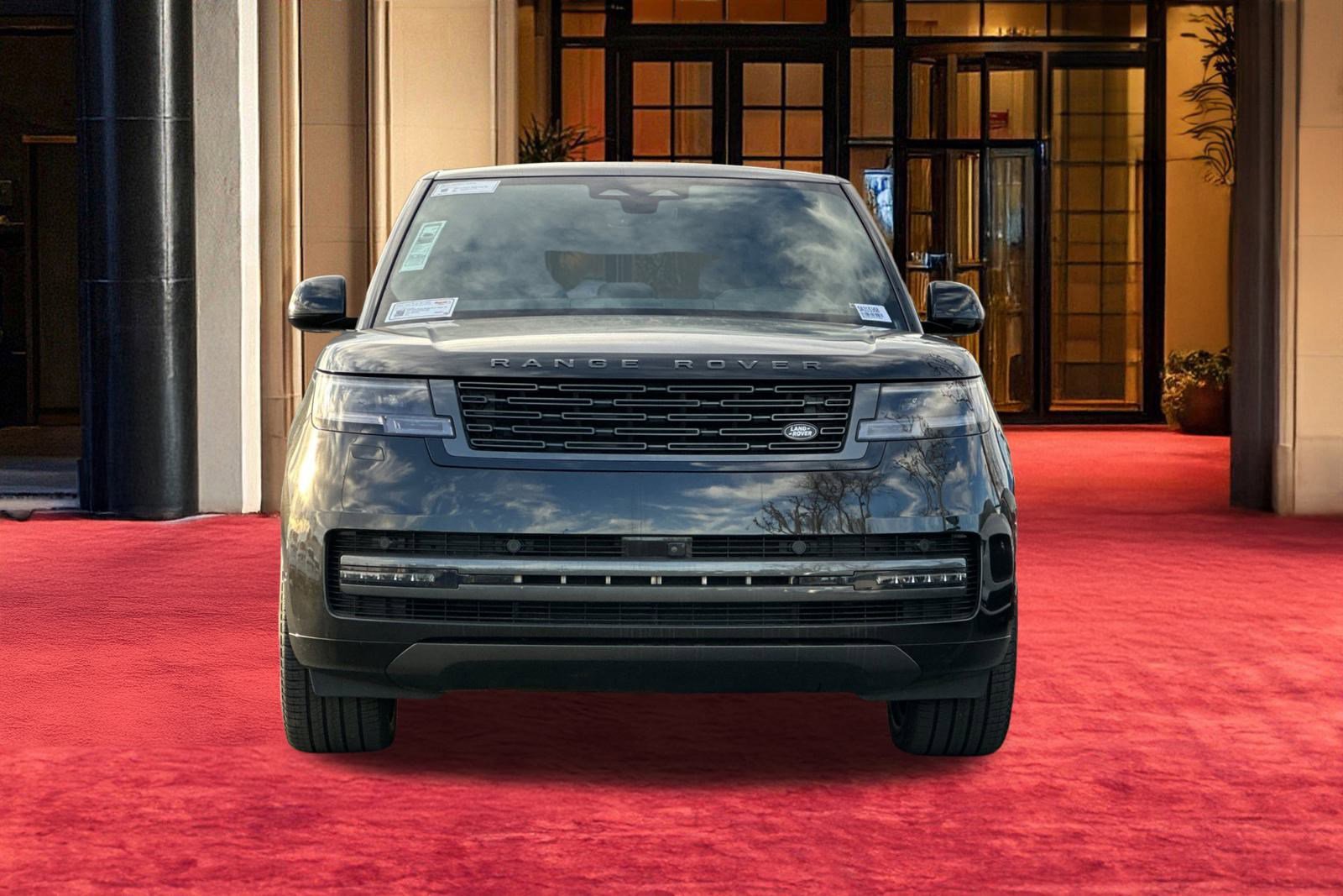New 2025 Land Rover Range Rover SE image 7