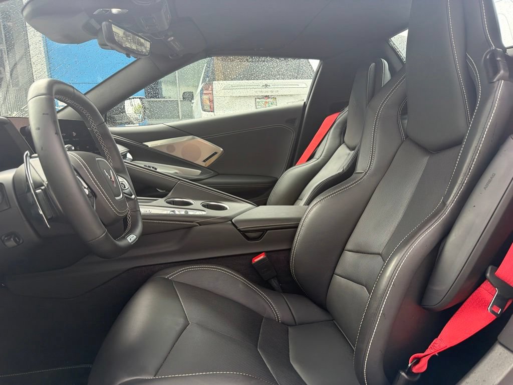 Used 2026 Chevrolet Corvette Z06 RWD image 11