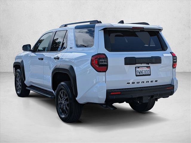 Used 2026 Toyota 4Runner SR5 AWD/4WD image 8