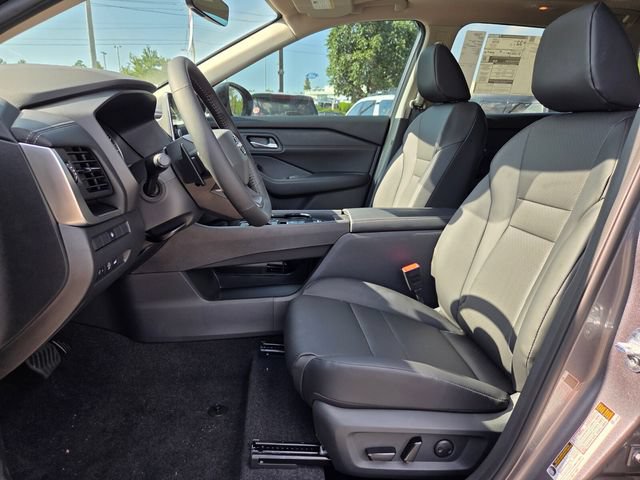New 2026 Nissan Rogue Dark Armor FWD image 7