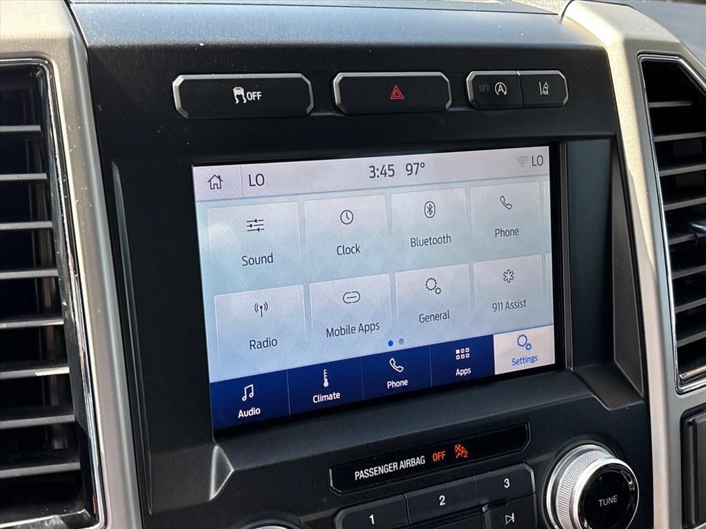 Used 2020 Ford F150 Lariat w/ Equipment Group 502A Luxury AWD/4WD image 16