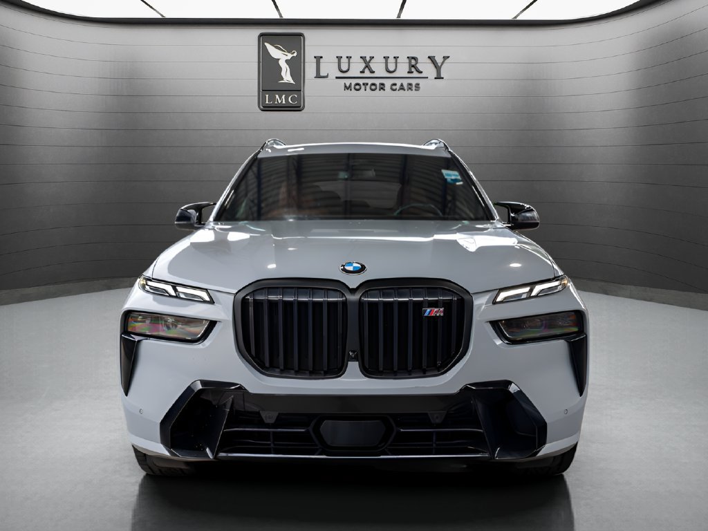Used 2024 BMW X7 M60i w/ Executive Package AWD/4WD image 3
