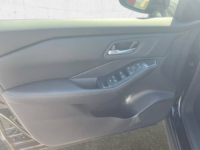 New 2026 Nissan Rogue SV AWD/4WD image 27