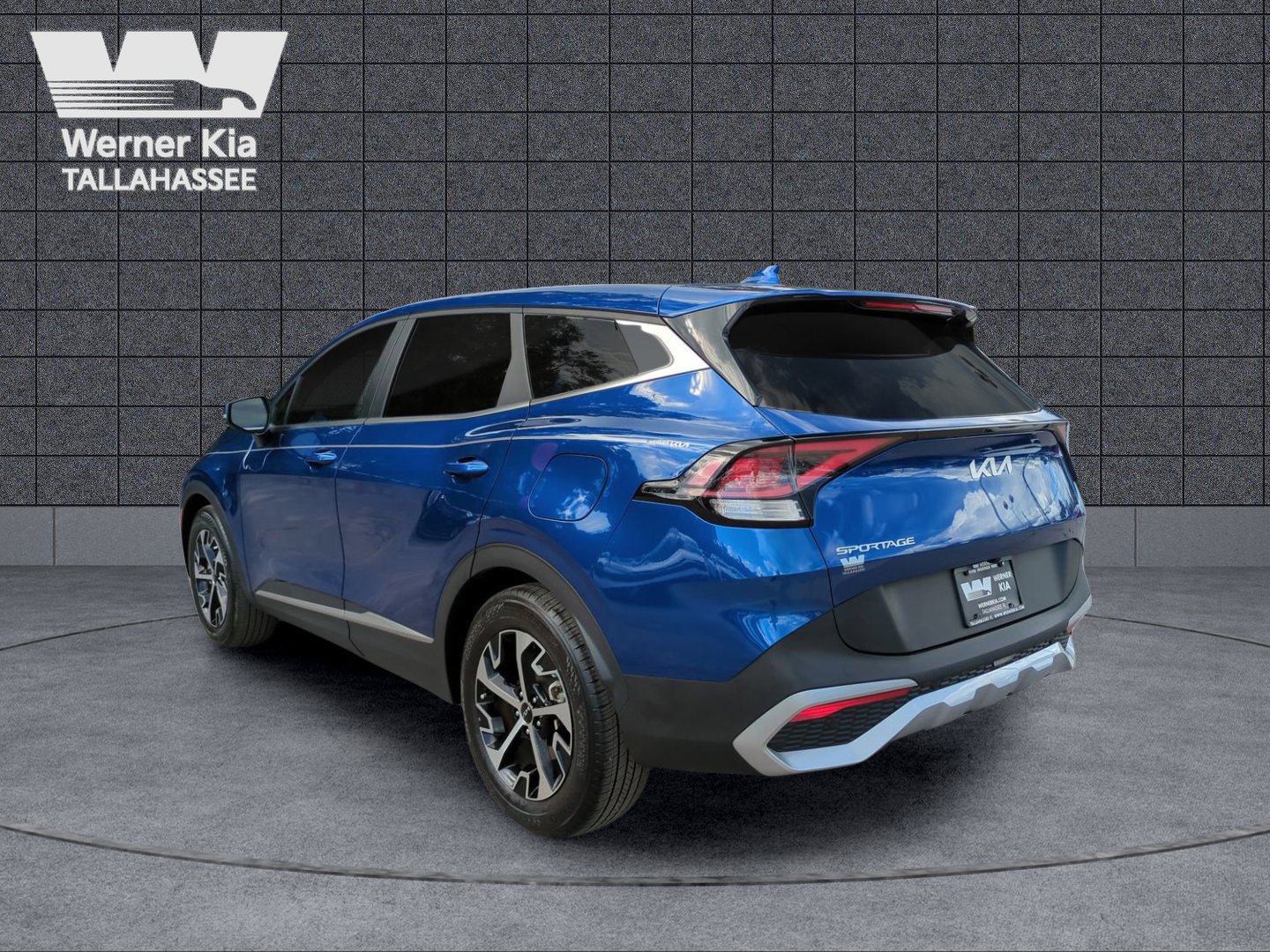 Certified 2024 Kia Sportage EX image 7