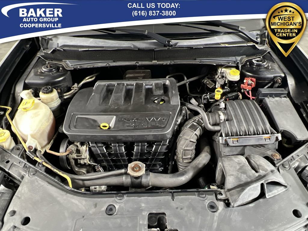 Used 2008 Dodge Avenger SE image 26