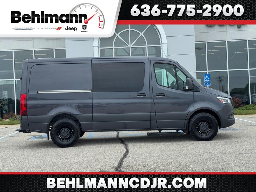 Used 2024 Mercedes-Benz Sprinter 2500 video 1