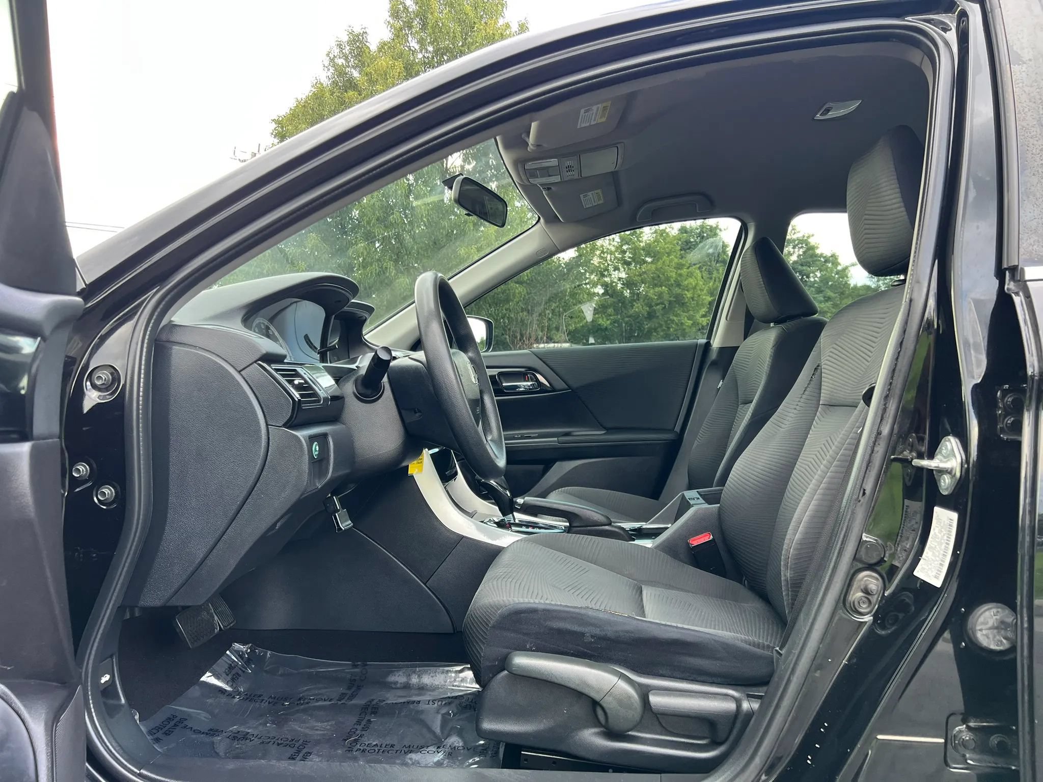 Used 2016 Honda Accord LX image 14