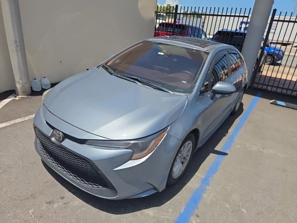 Used 2021 Toyota Corolla LE image 2