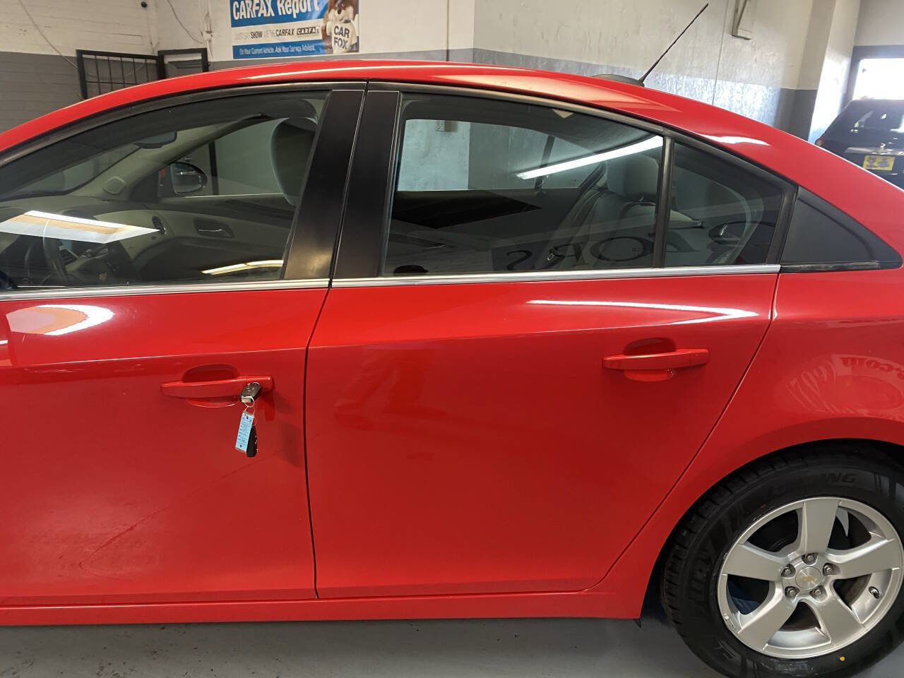 Used 2016 Chevrolet Cruze LT w/ Technology Package image 14
