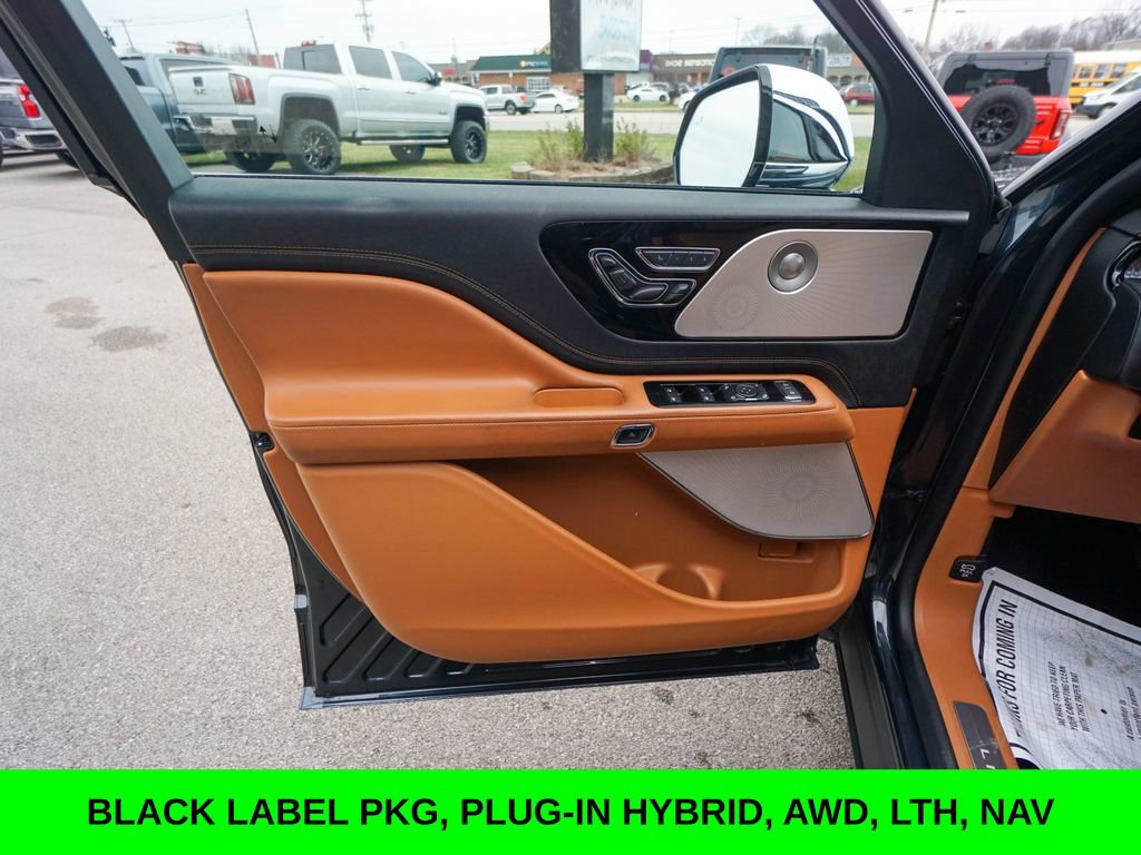 Used 2020 Lincoln Aviator Black Label Grand Touring w/ Class IV Trailer Tow Package image 19