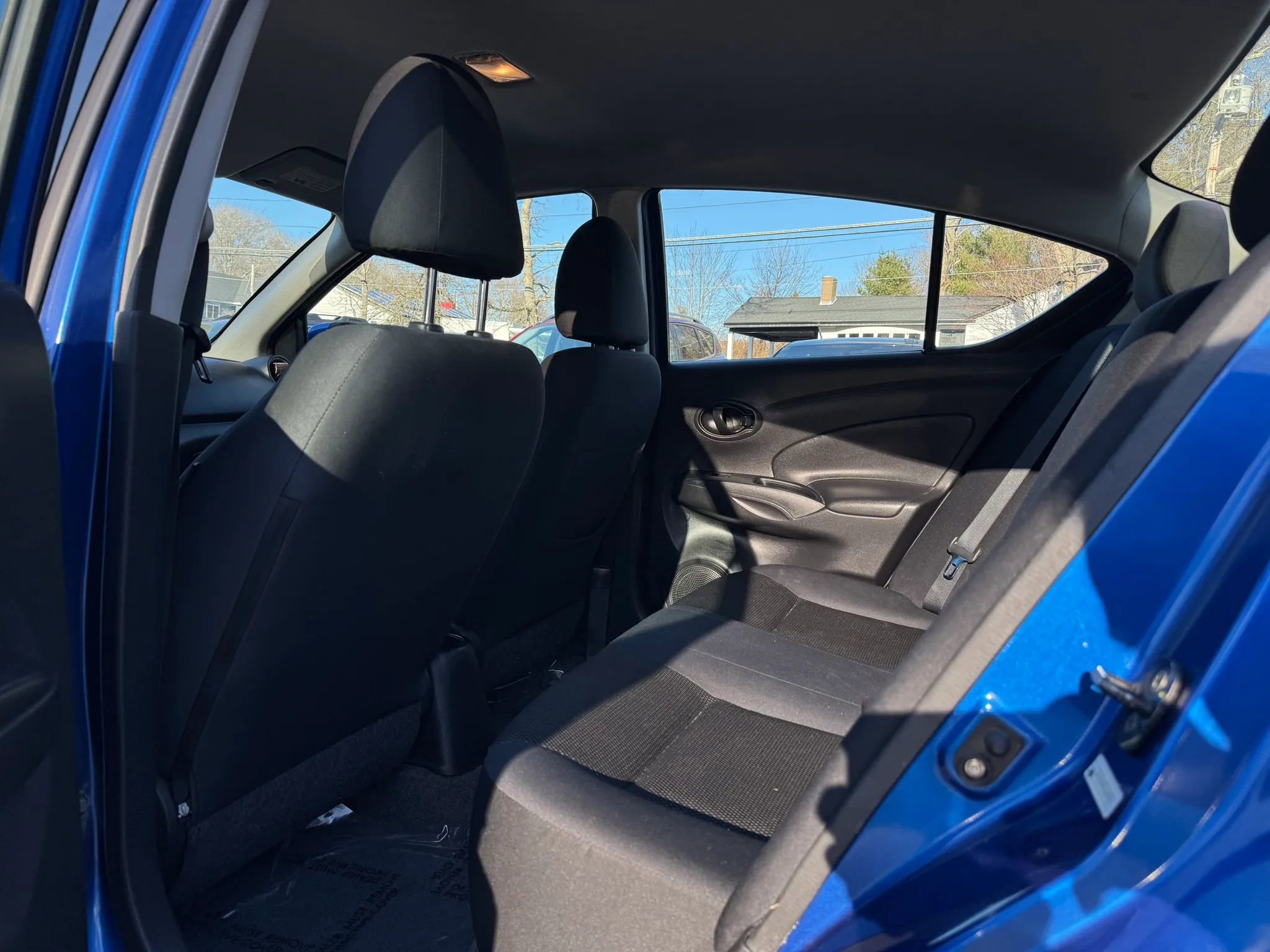 Used 2012 Nissan Versa SV image 15