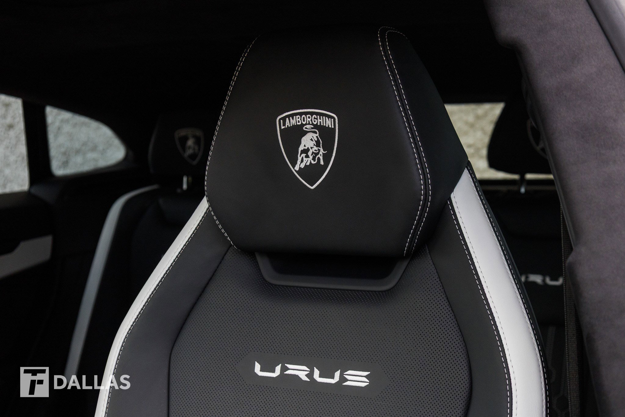 Used 2024 Lamborghini Urus S image 21