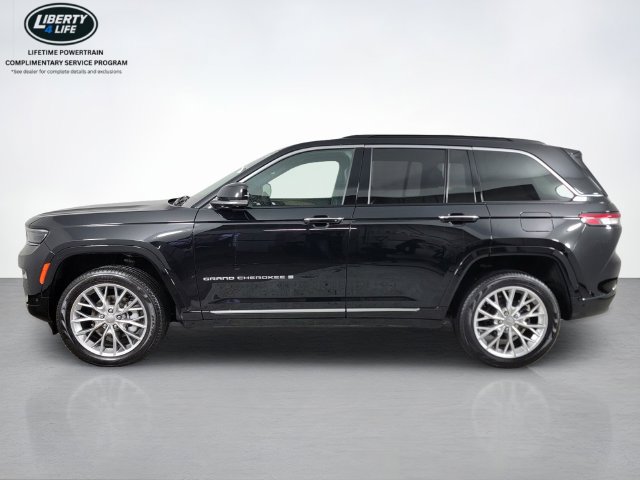 Used 2024 Jeep Grand Cherokee Summit w/ Adv Protech Group IV AWD/4WD image 6