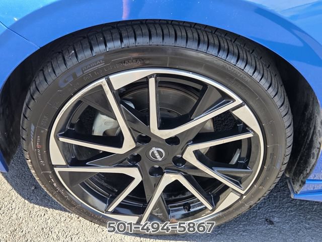 Used 2025 Nissan Sentra SR FWD image 16