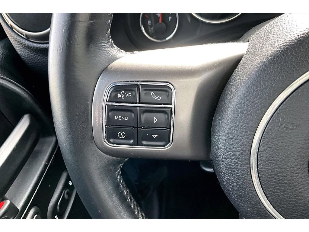 Used 2018 Jeep Wrangler Unlimited Sahara image 24