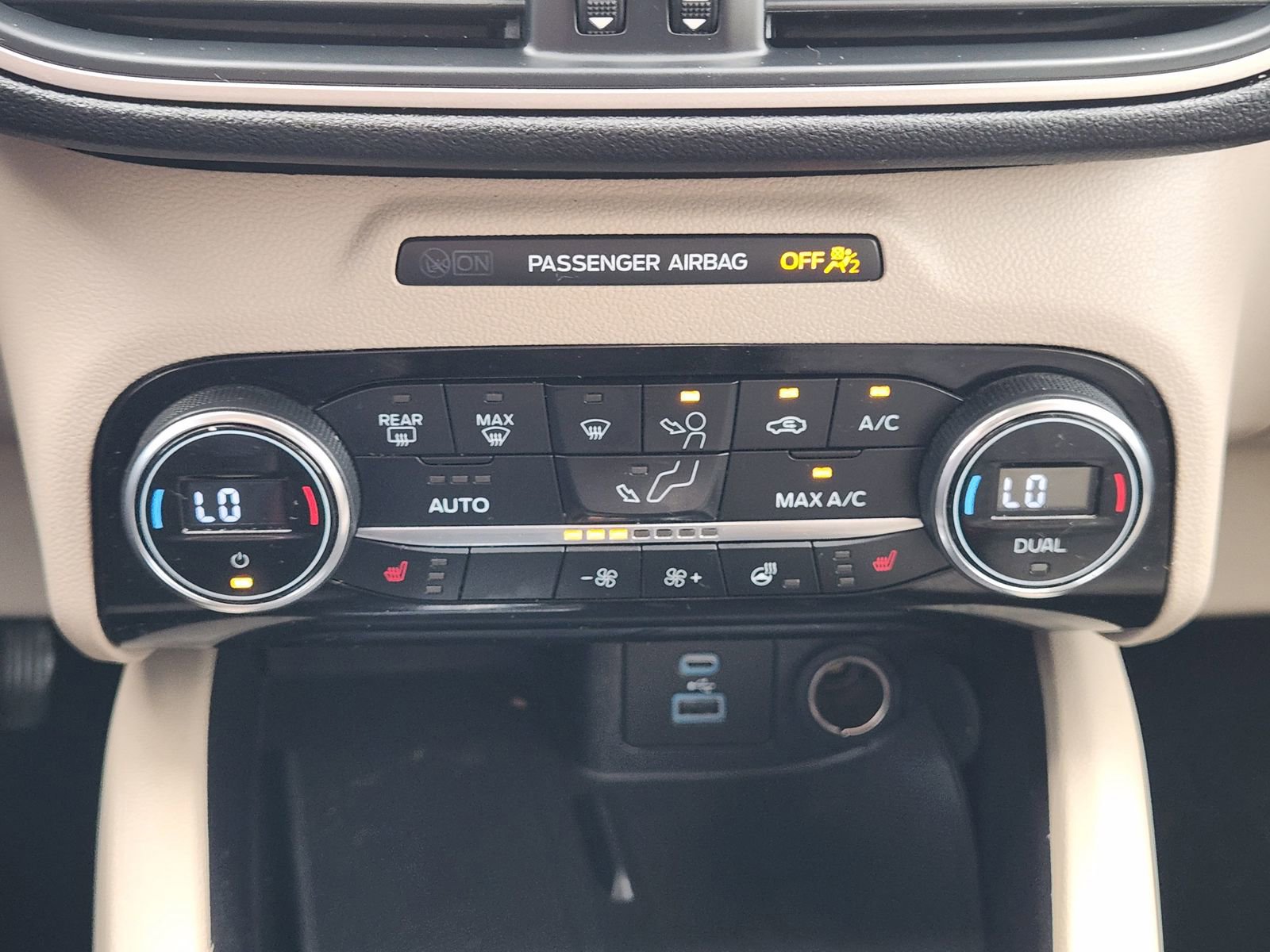 Used 2021 Ford Escape SEL w/ Technology Package FWD image 19