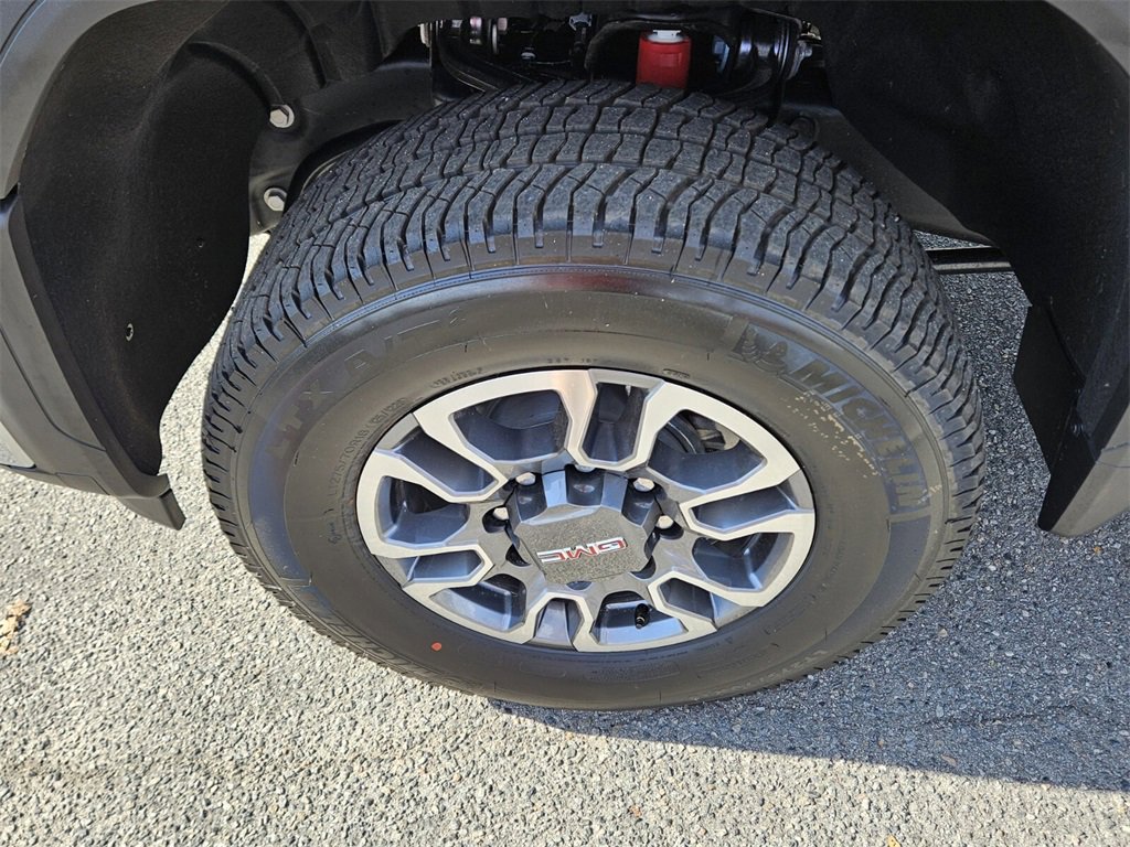 New 2026 GMC Sierra 3500 SLE image 15