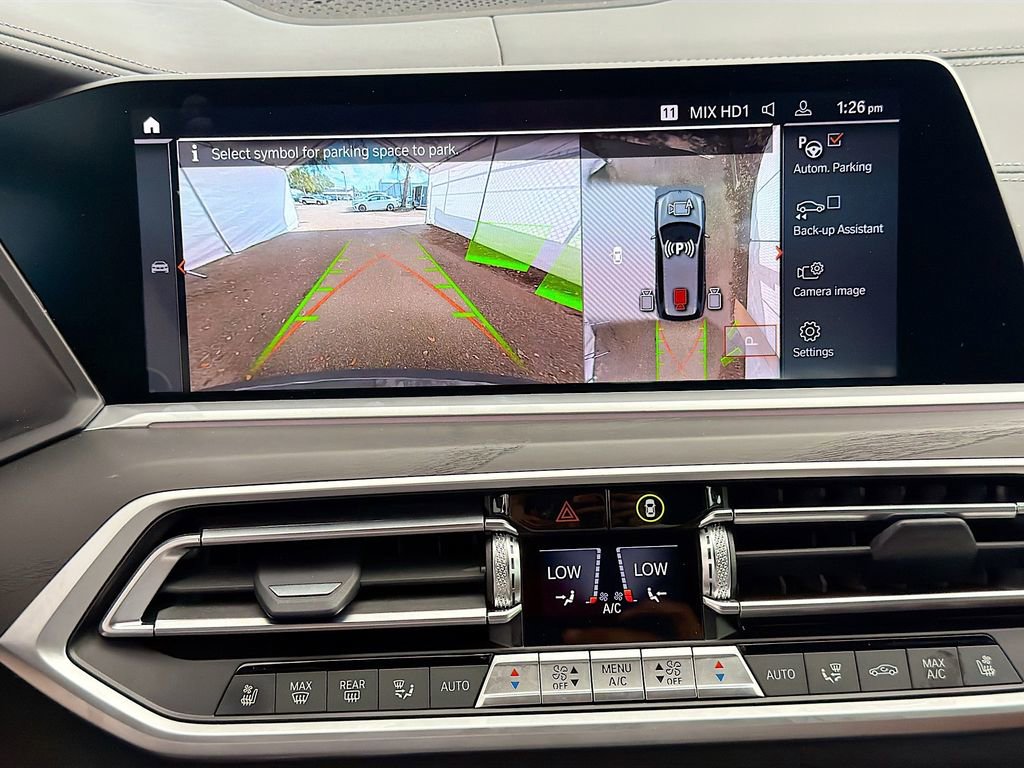 Used 2022 BMW X7 M50i w/ Executive Package image 35