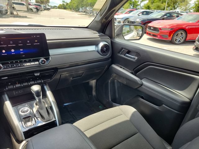 Used 2023 Chevrolet Colorado LT w/ LT Convenience Package II AWD/4WD image 14