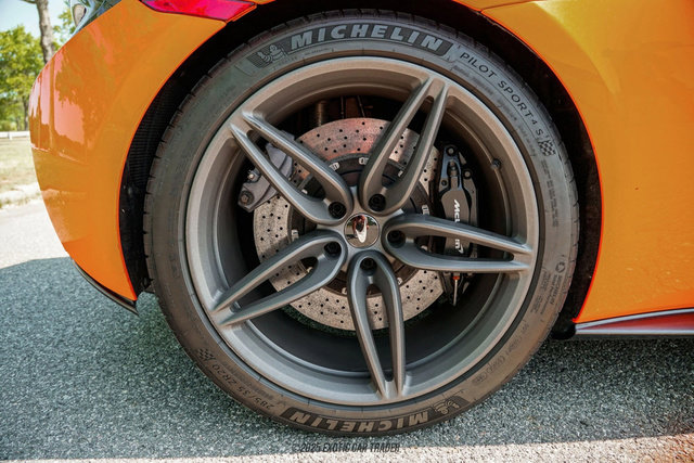 Used 2019 McLaren 570S Spider image 62