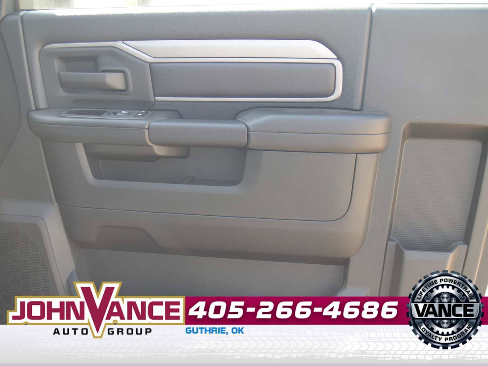 Used 2024 RAM 3500 Tradesman image 13