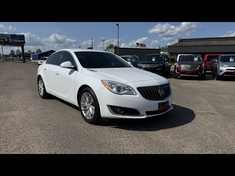 Used 2016 Buick Regal FWD image 3