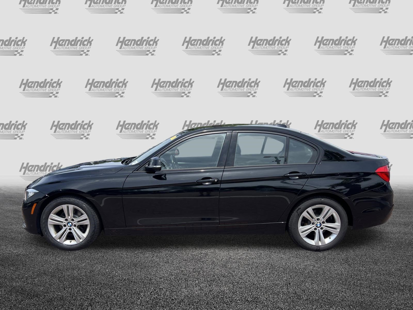 Used 2016 BMW 328i xDrive Sedan AWD/4WD image 7