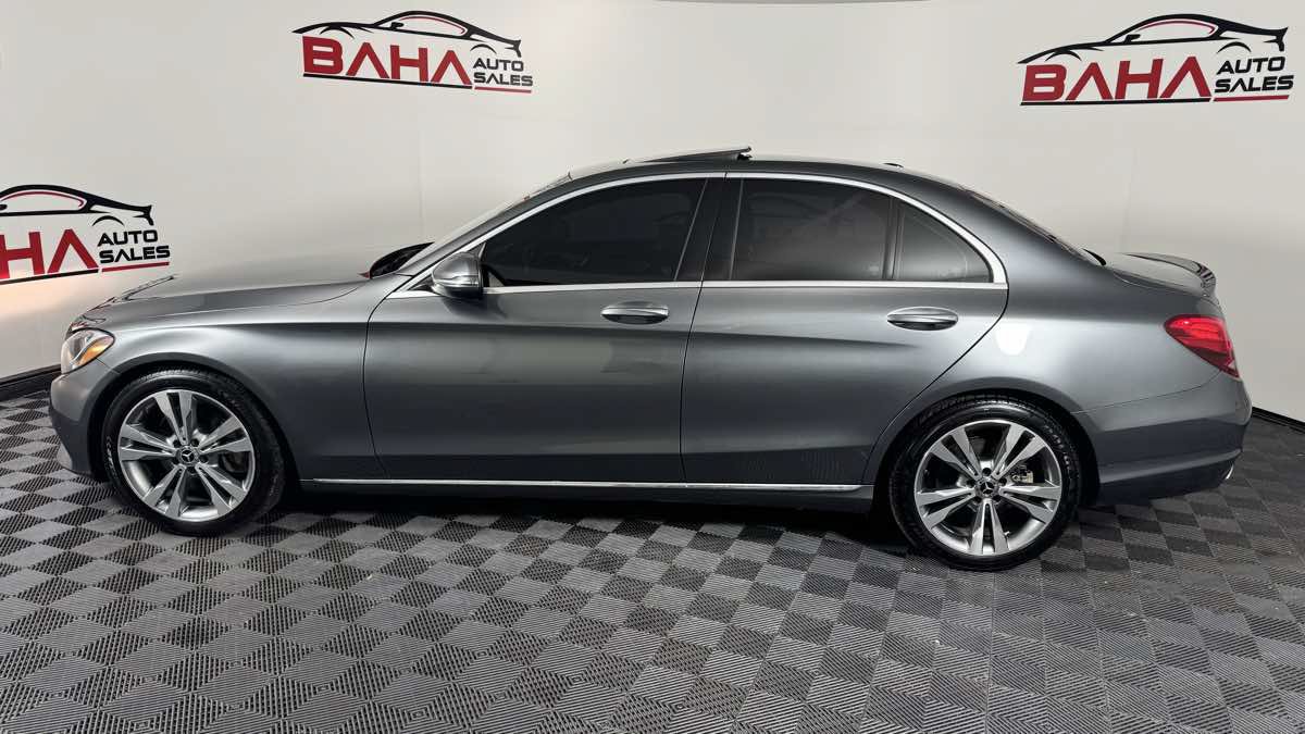 Used 2018 Mercedes-Benz C 300 Sedan w/ Premium Package image 5