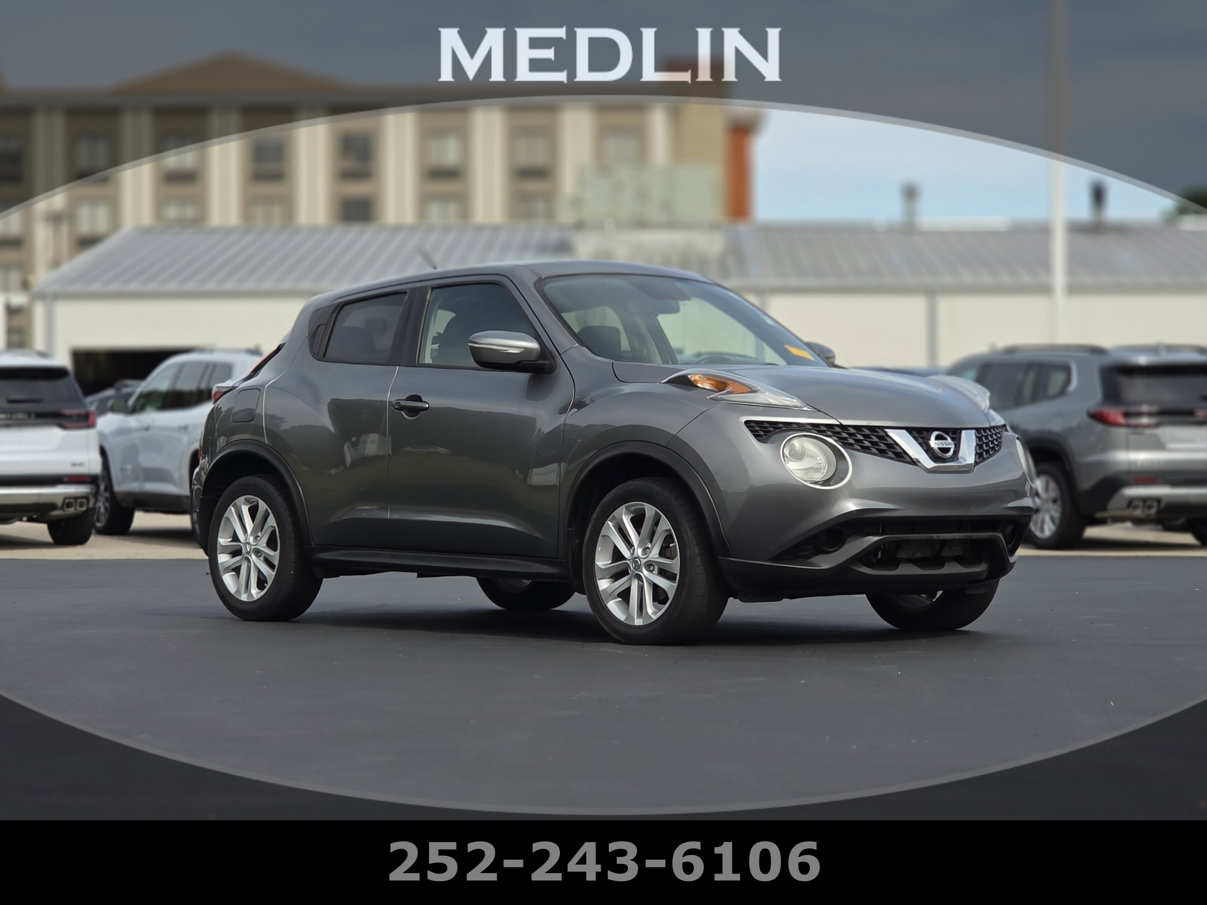 Used 2015 Nissan Juke SV