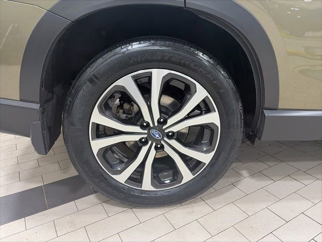 Certified 2023 Subaru Forester Limited image 26