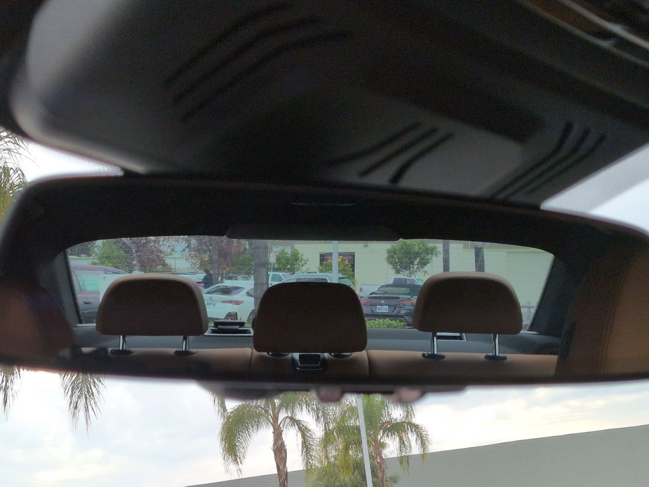 Used 2025 BMW 330i Sedan w/ M Sport Package image 27