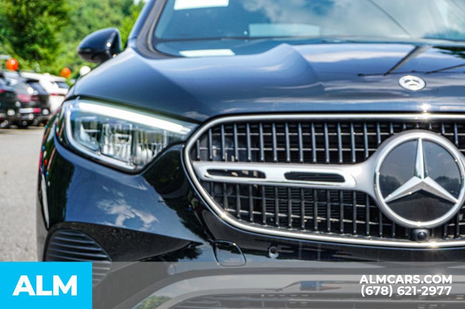 Used 2026 Mercedes-Benz GLC 350e 4MATIC image 11