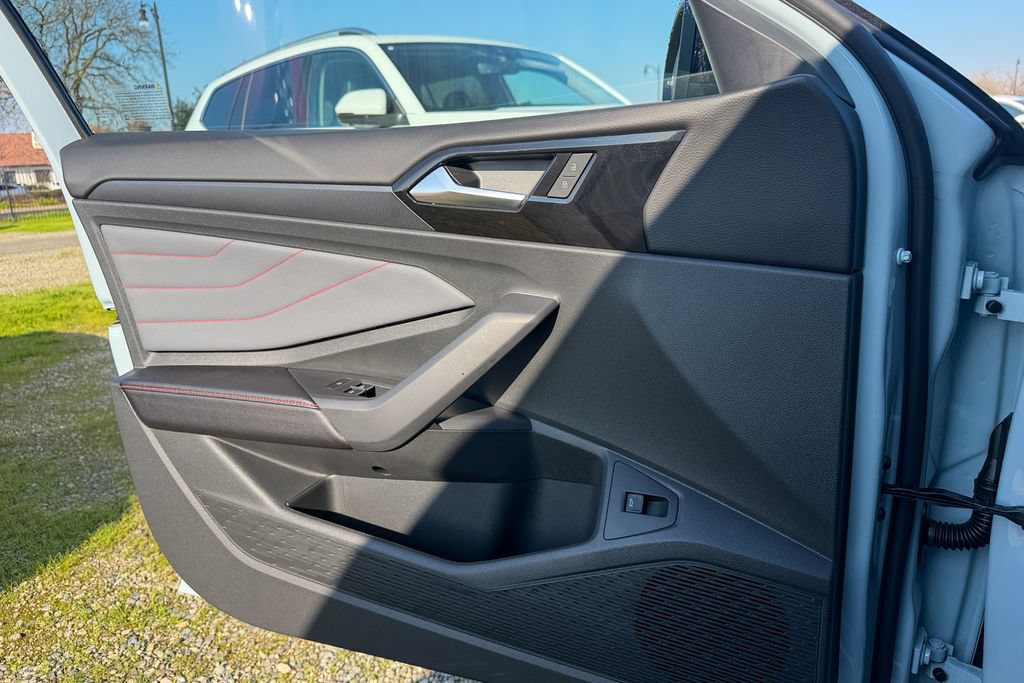New 2026 Volkswagen Jetta GLI Autobahn FWD image 15
