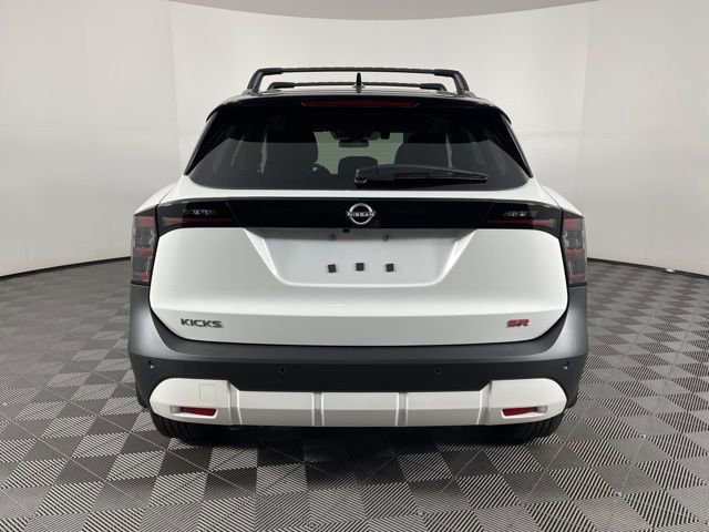 New 2026 Nissan Kicks SR image 8