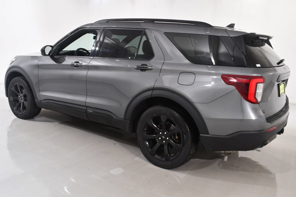 Used 2023 Ford Explorer ST-Line w/ Class IV Trailer Tow Package AWD/4WD image 15