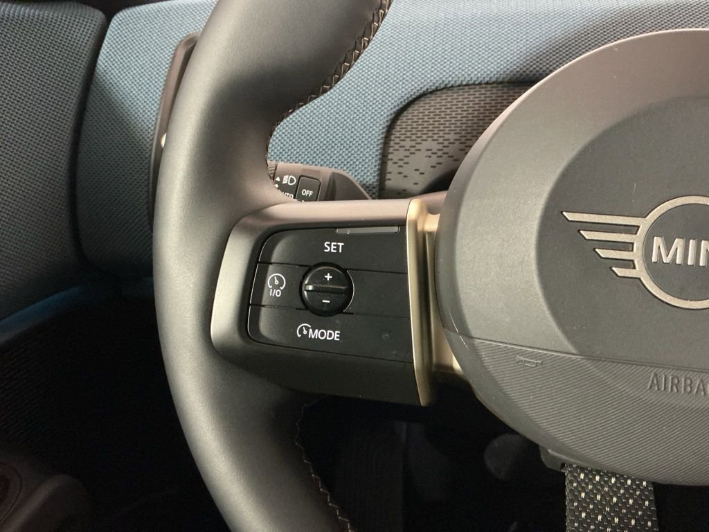 Certified 2025 MINI Cooper Countryman S AWD/4WD image 13