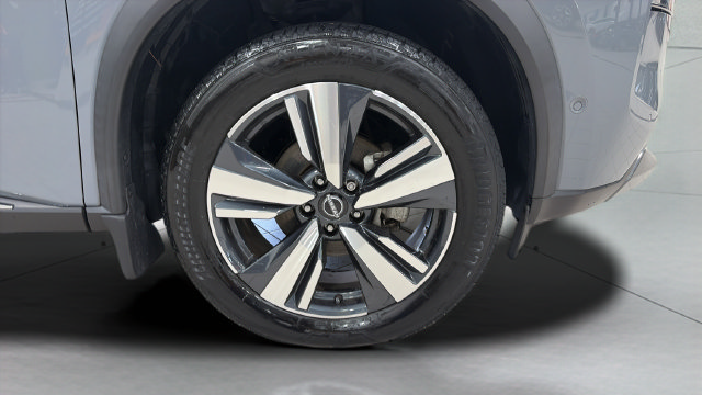 Used 2023 Nissan Rogue SL w/ SL Premium Package AWD/4WD image 24