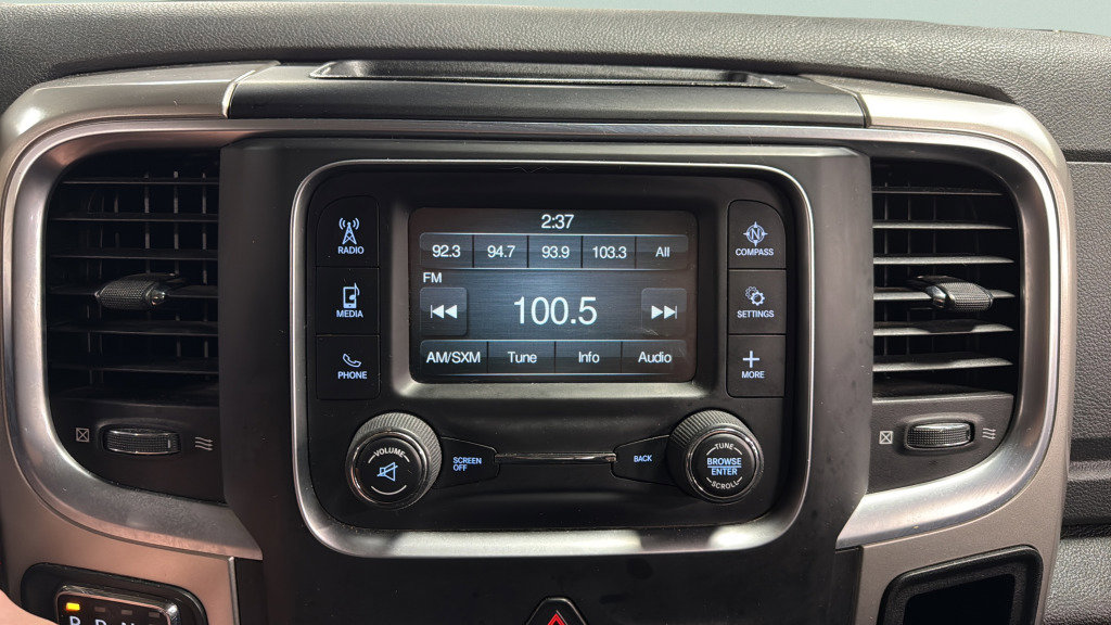 Used 2016 RAM 1500 Classic SLT image 26
