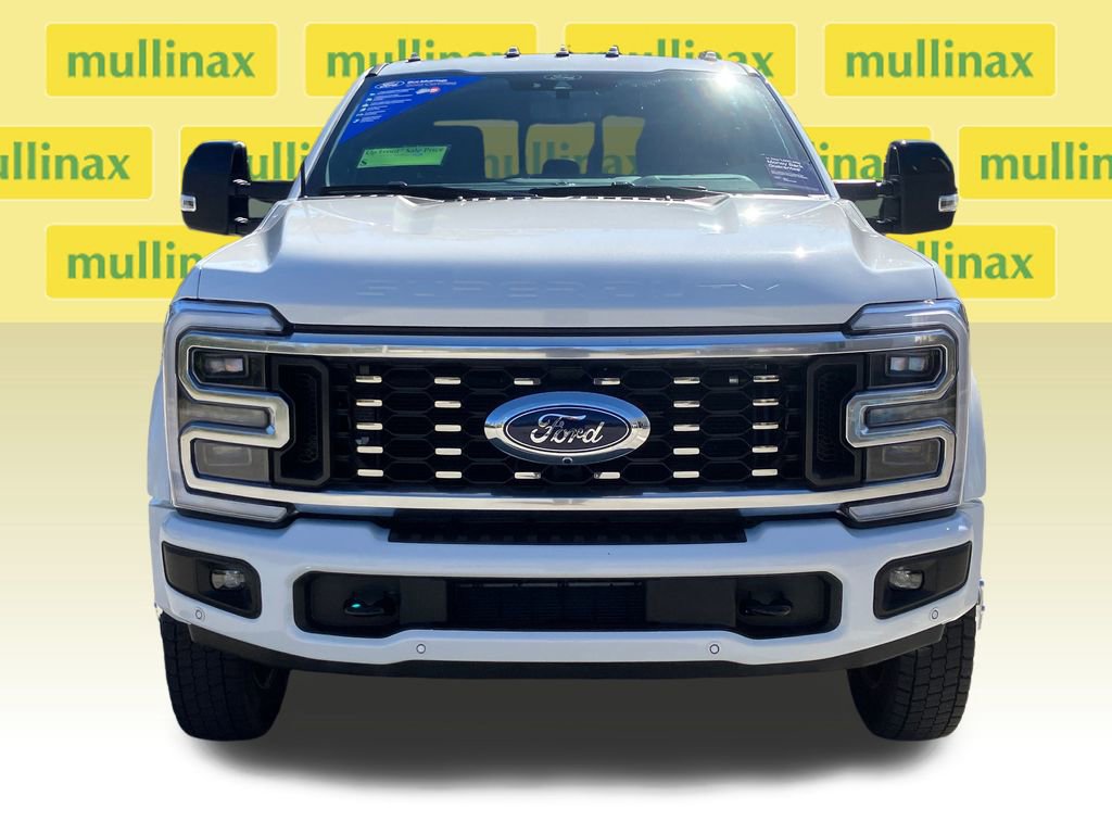Used 2025 Ford F450 Platinum w/ FX4 Off-Road Package image 14