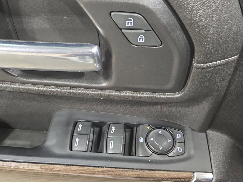Used 2023 Chevrolet Silverado 2500 LT image 28