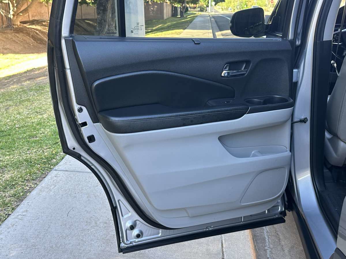 Used 2019 Honda Pilot Touring image 46