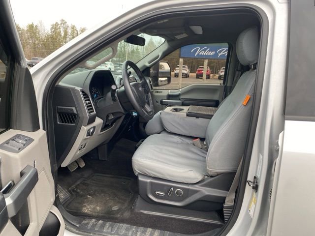 Used 2018 Ford F150 XLT w/ Equipment Group 302A Luxury image 9