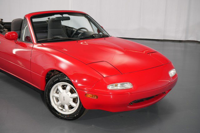 Used 1990 MAZDA MX-5 Miata RWD image 14